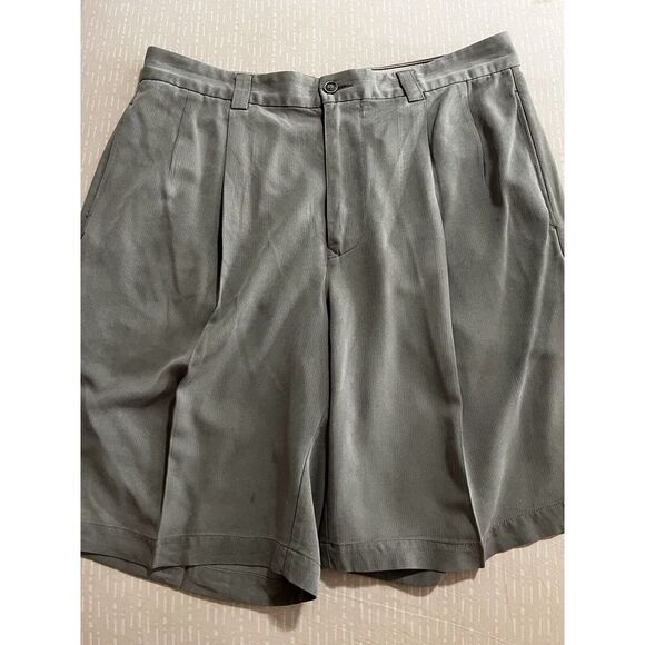 Tommy Bahama‎ Dress Shorts Relax Mens Size 32 100% Silk Olive Green - Picture 1 of 5